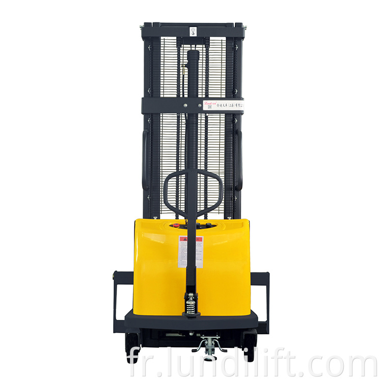 Stacker Used In Small Warehouse